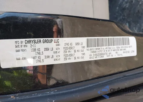 2011 Volkswagen Routan Se z USA, uszkodzony, nr VIN 2V4RW3DG0BR695240